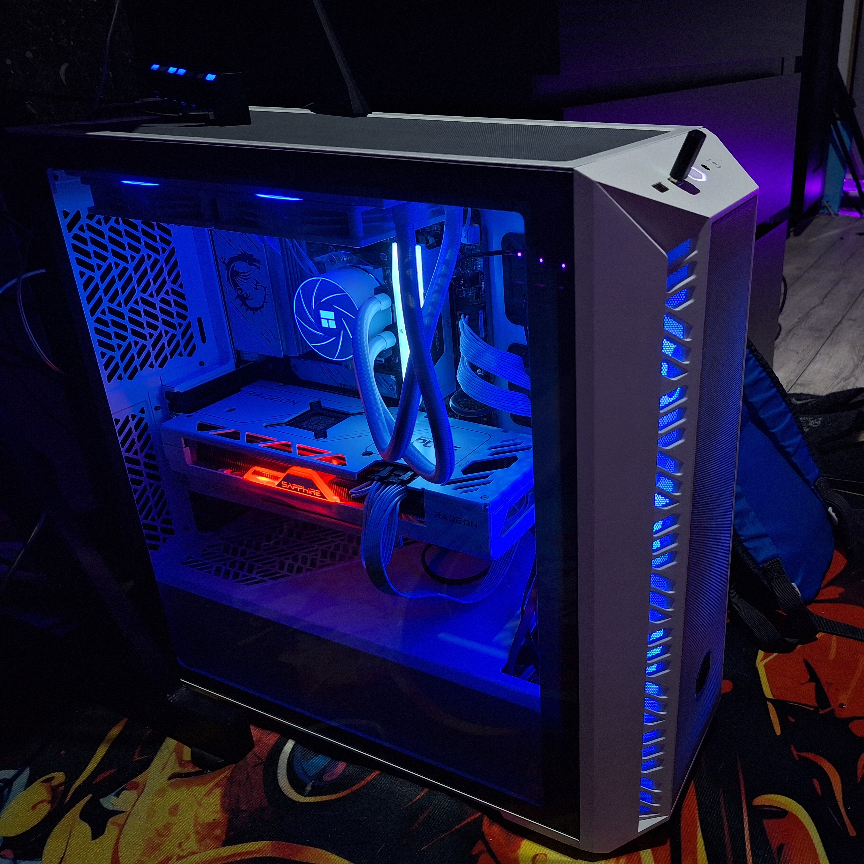 PC Gamer White RGB